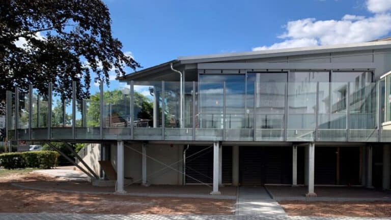 Emils Burgerei Wilhelm Architekten